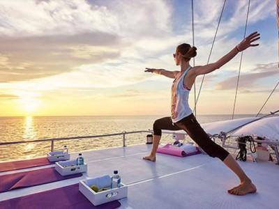 Barca a Vela e Yoga/Biodanza